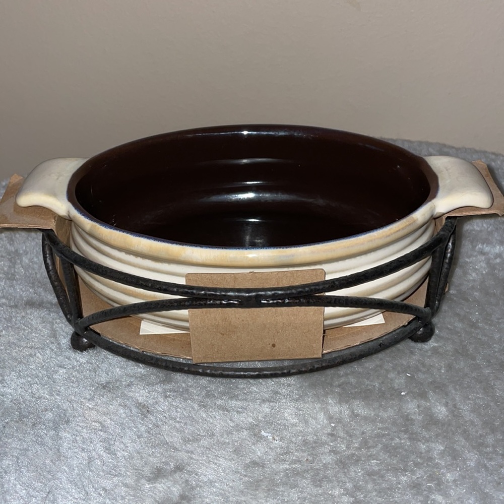 Tastefully Simple small dipping bowl with metal tray new